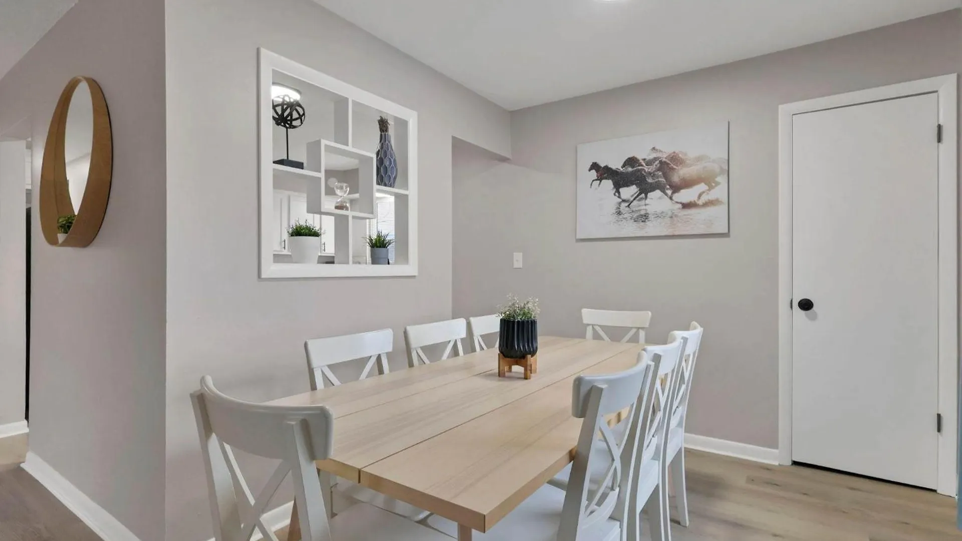 The Berkeley Bungalow Great For Extended Stays 콜럼버스